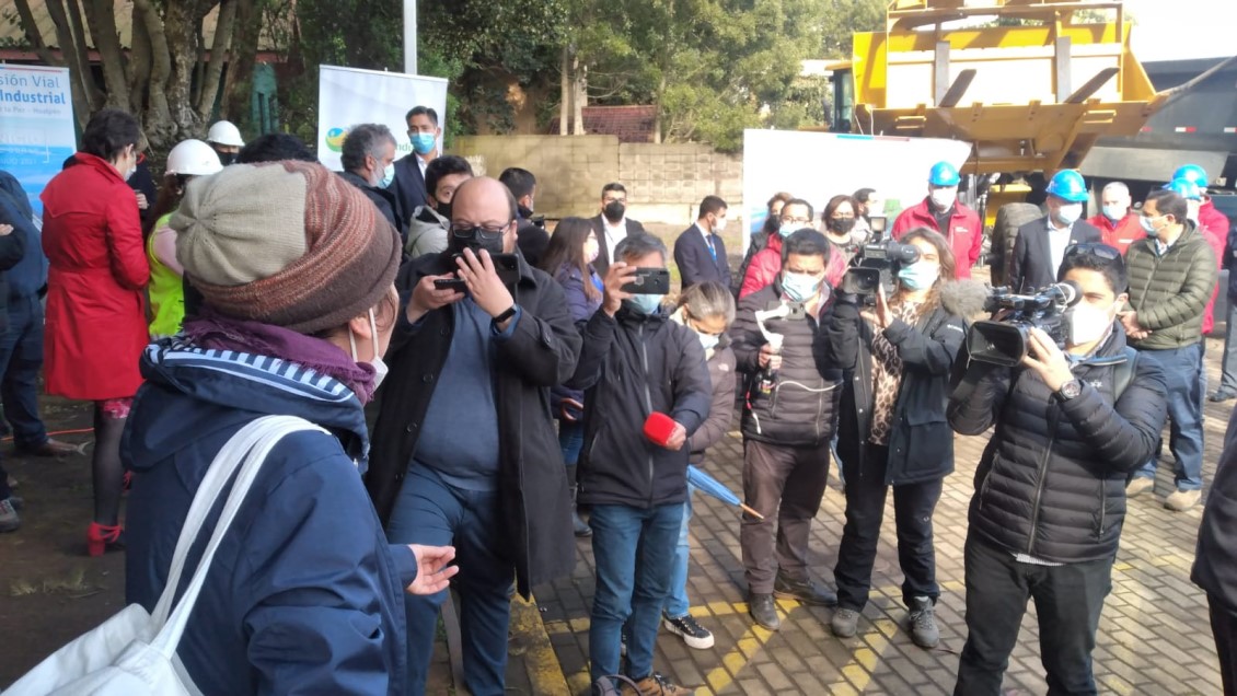 Biobío: Activista se infiltró para manifestarse contra construcción de puente que pasa sobre humedal