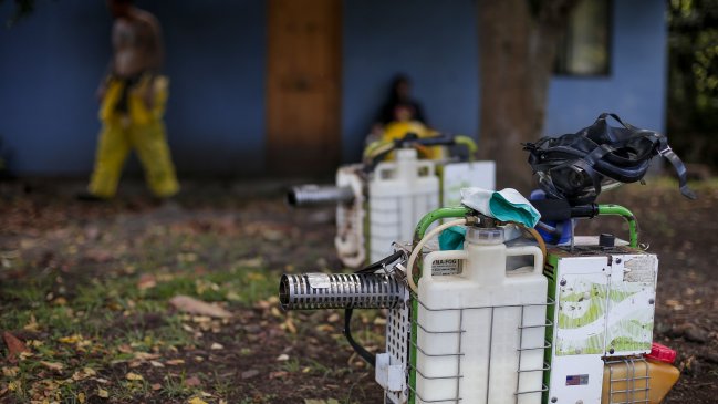 Ingeniero agrónomo advirtió sobre peligrosidad de 99 plaguicidas autorizados por el SAG