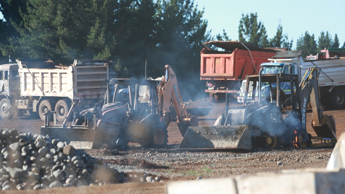 Gobernación de Arauco confirmó quema de 16 equipos forestales en Cañete
