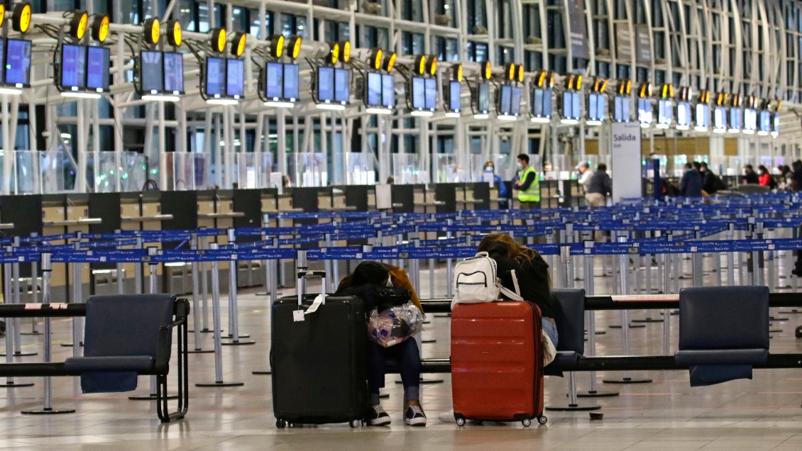 Gobierno extiende cierre de fronteras hasta el 25 de julio