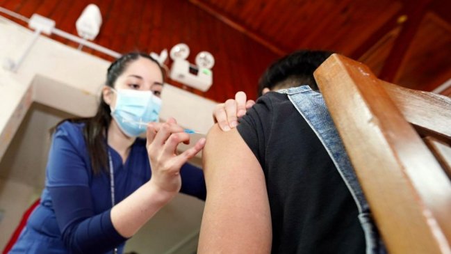 Ñuble llega a 83,2% de vacunación contra el Covid-19 y se prepara para el acortar toque de queda