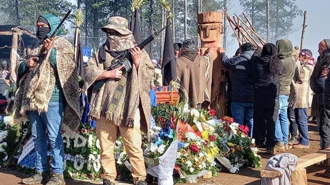 Interior deploró uso de armas en funeral de Pablo Marchant: 
