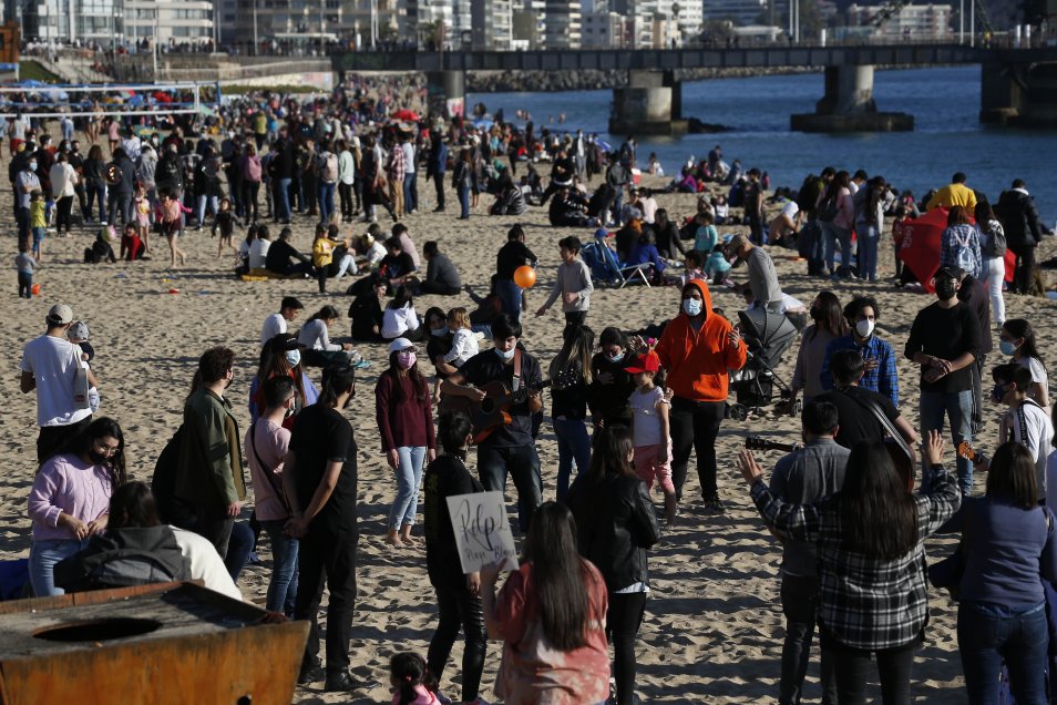 Más de 75 mil autos han ingresado a la región de Valparaíso por rutas que llevan al litoral