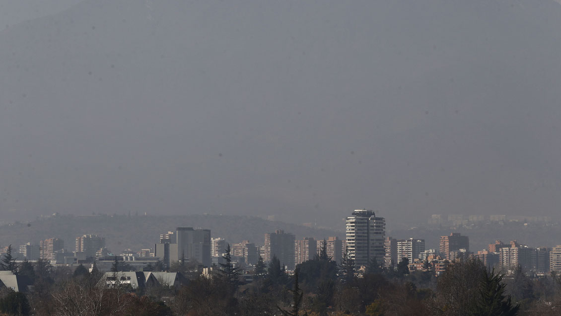 La Región Metropolitana vive las primarias bajo preemergencia ambiental