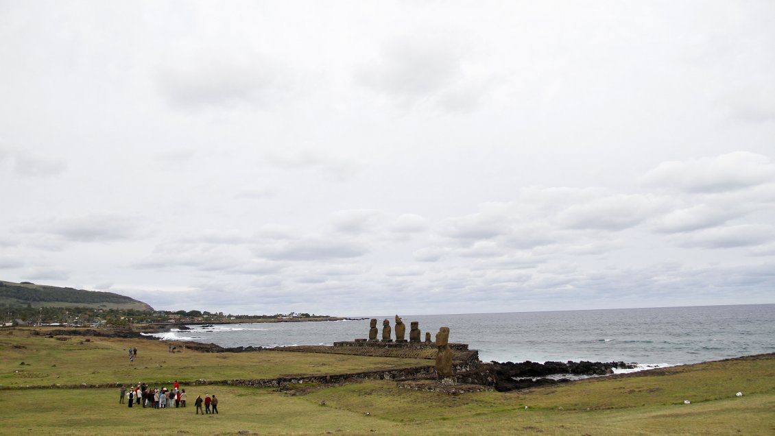 Embarcación china solicitó recalada forzosa en Isla de Pascua tras accidente de tripulante en altamar