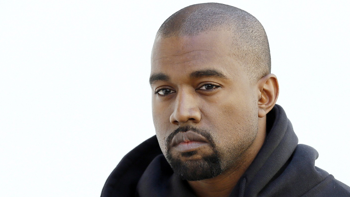 Kanye West llora por 