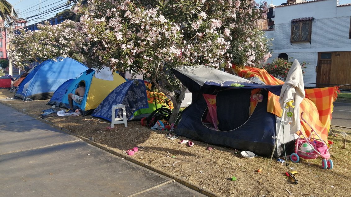 Declaran a la Plaza Brasil de Iquique zona de riesgo sanitario