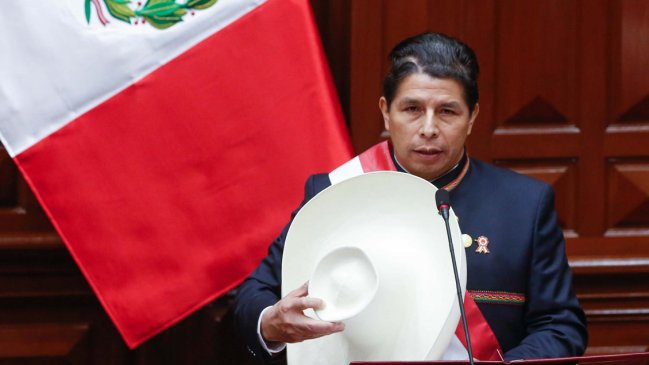 Castillo anunció proyecto para convocar una Asamblea Constituyente