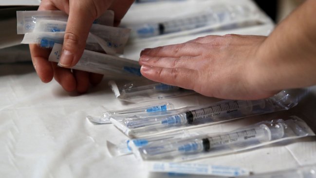 Laboratorio pidió autorización a Brasil para usar Coronavac en niños