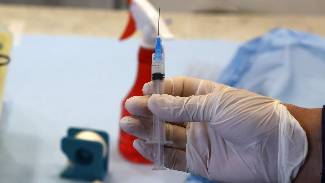 Hombre con esquema completo usurpó identidad para volver a vacunarse en Antofagasta