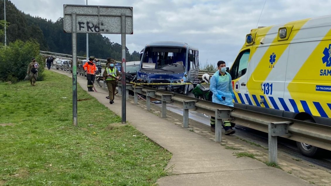Taxibus protagonizó fatal accidente en Talcahuano