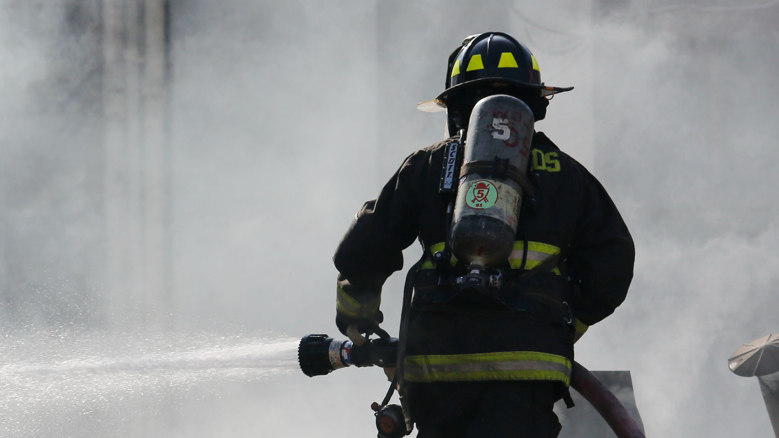 Adulto mayor falleció por incendio en casa de material ligero en La Florida