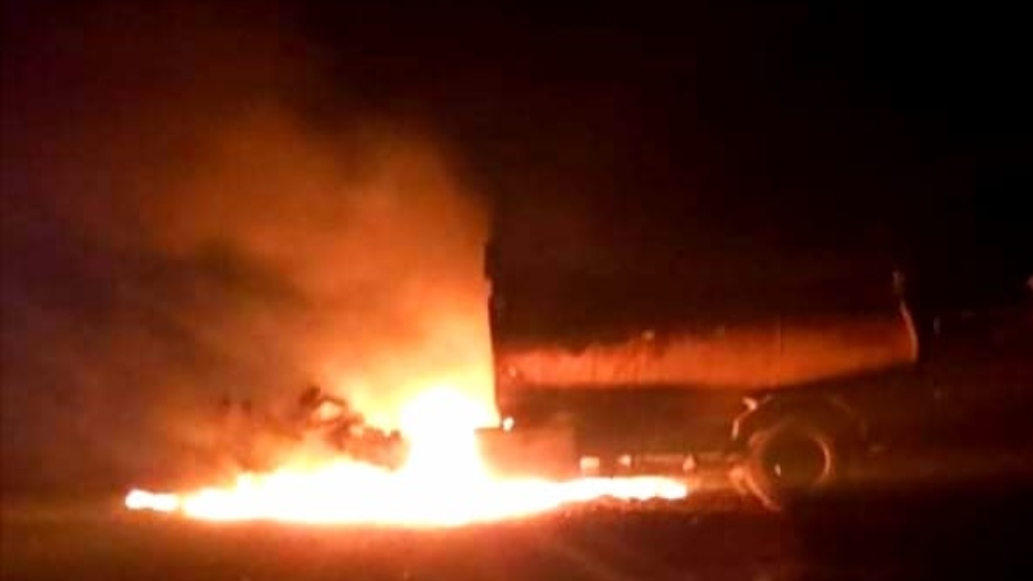 Ataque incendiario dejó tres máquinas y dos camiones quemados en La Araucanía