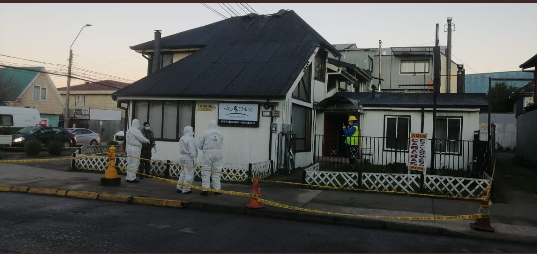 Pareja de adultos mayores falleció en incendio en Castro