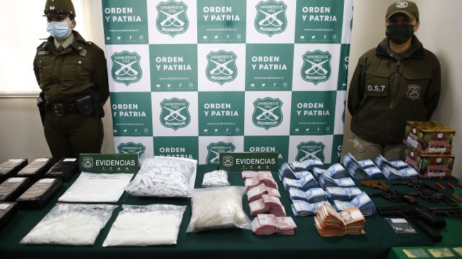 Carabineros detuvo a seis personas en operativos realizados en Recoleta y Estación Central