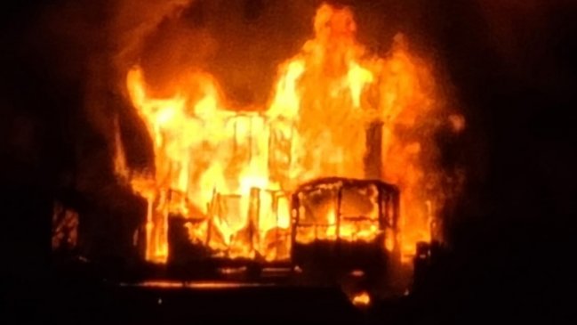 Incendio en Playa Ancha cierra viernes de siniestros estructurales en Valparaíso