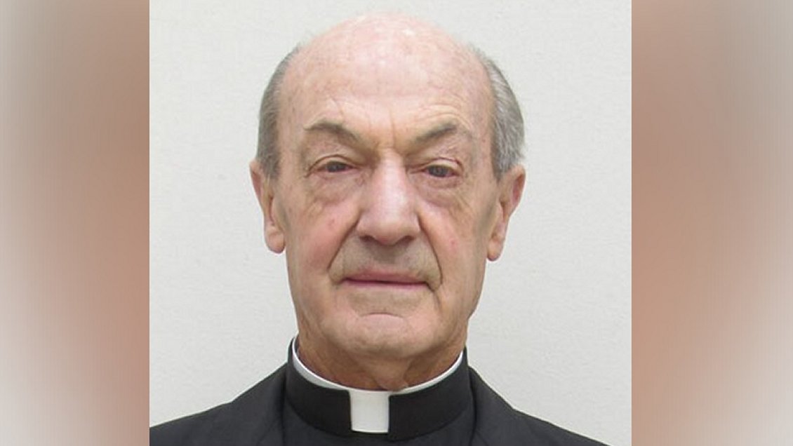 Iglesia Católica expulsó a cura Opus Dei que abusó sexualmente a menores