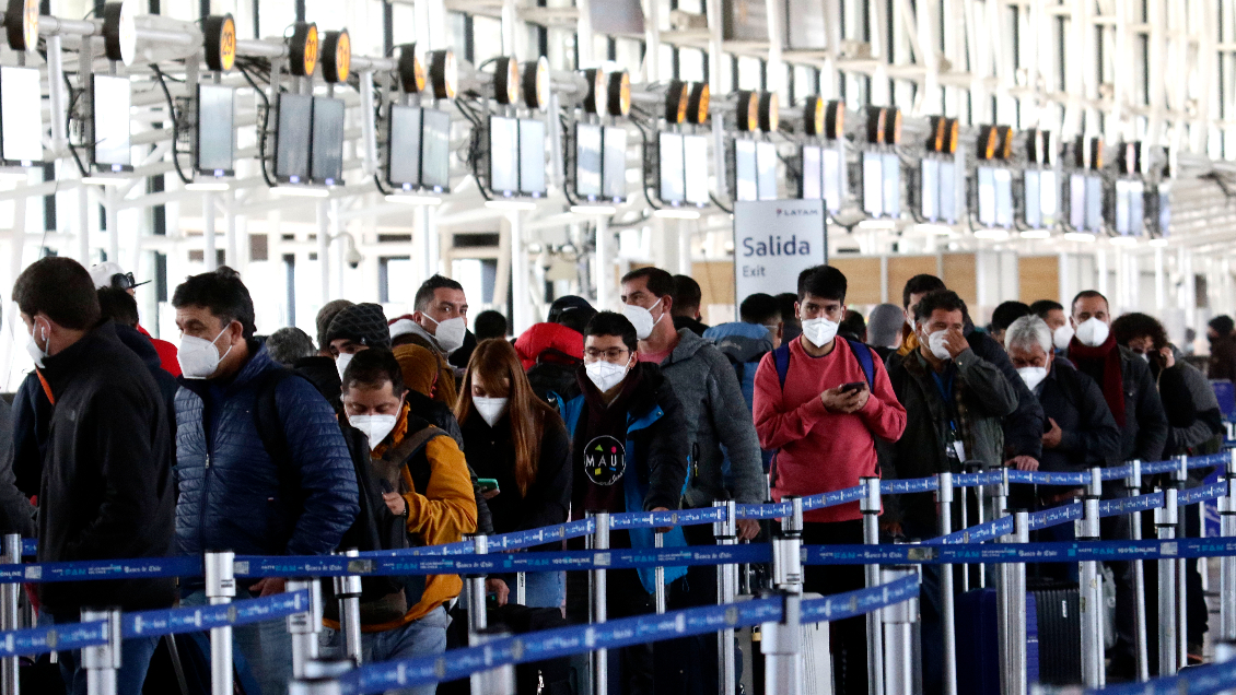 El 77% de los casos de Covid-19 detectados en viajeros son de variante Delta