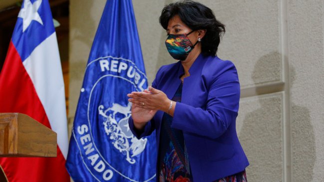 Provoste anunció que esta semana dejará su cargo como presidenta del Senado