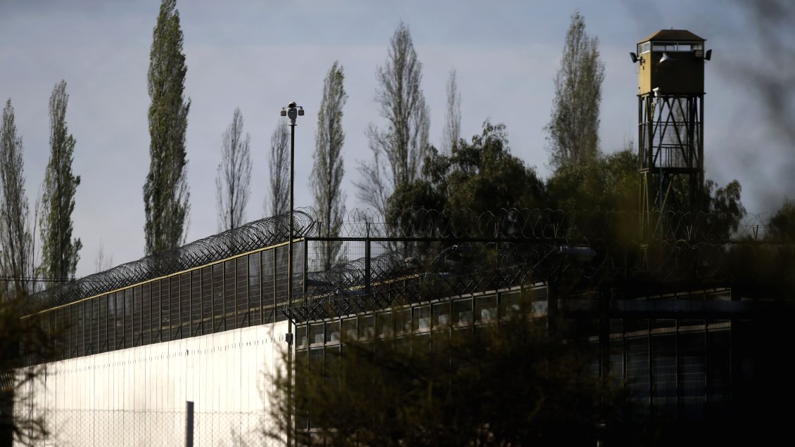 Brote Covid en Punta Peuco: 27 presos han dado positivo