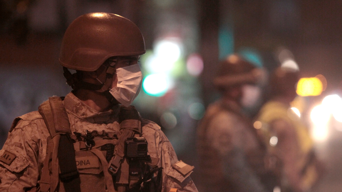 Toque de queda en Santiago: Falta que se vacunen 19.000 personas para retrasarlo