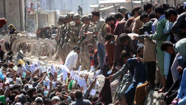 Grupo de Medios de China visitó el lugar del ataque aéreo: 