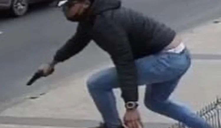 Asalto en la estación Bellavista del Metro de Valparaíso dejó un herido a bala