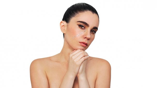Javiera Mena regresará a Chile y ofrecerá cuatro conciertos en Santiago