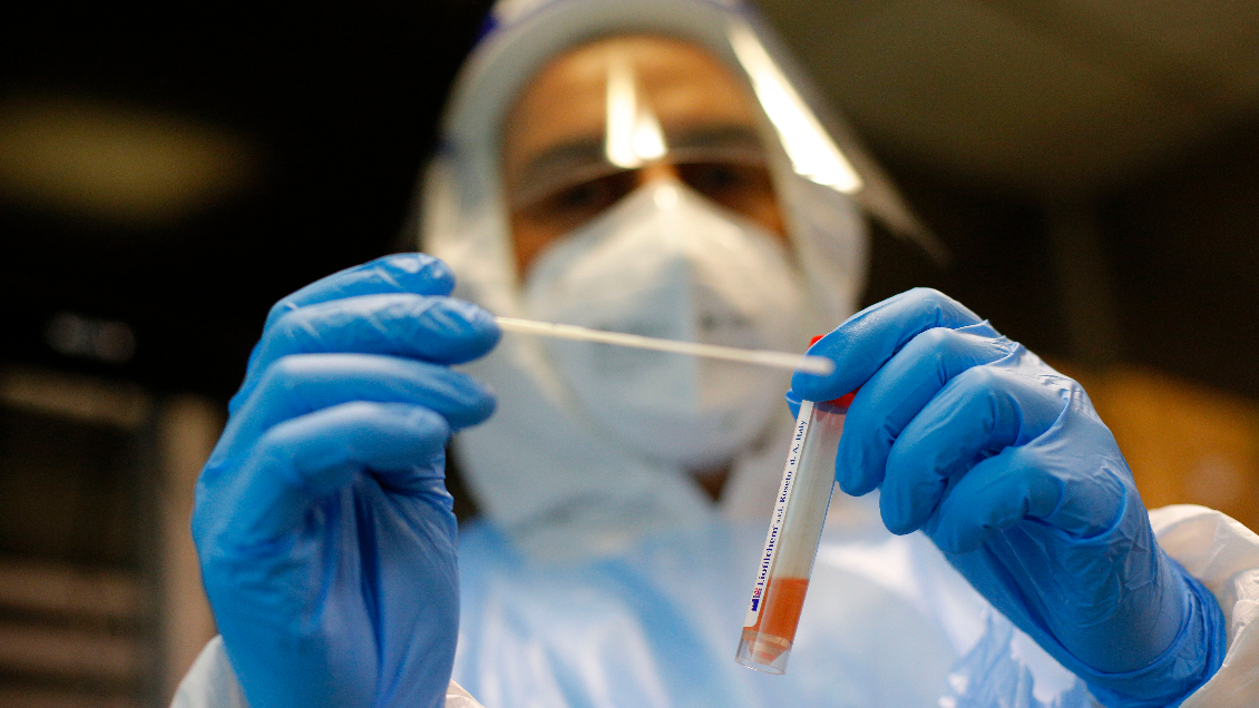 Chile registra la positividad más baja de toda la pandemia y llega a un 0,76%