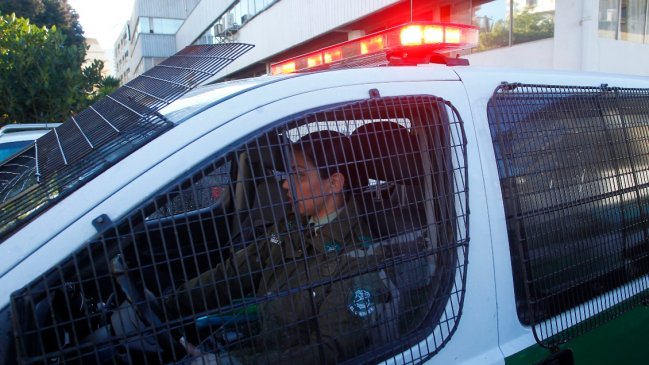 Carabineros detuvo en Peñalolén a seis acusados de robar un vehículo