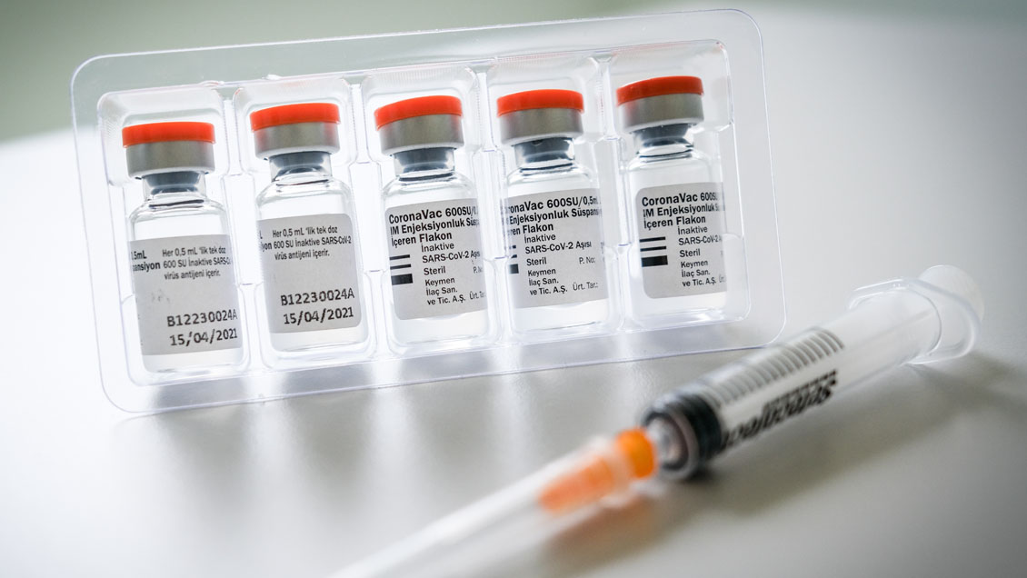 ISP aprobó vacunación con Sinovac para niños mayores de seis años