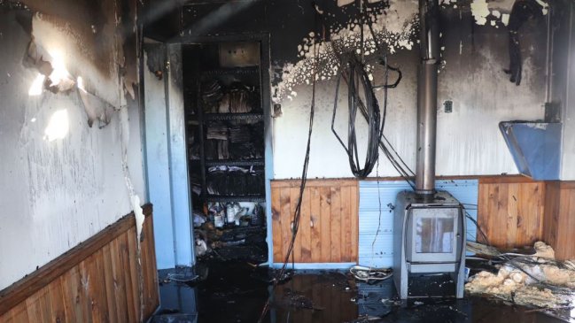 Incendio destruyó sede del Registro Civil en Puerto Saavedra