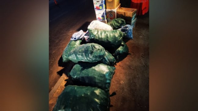 Decomisan más de una tonelada de productos clandestinos durante control carretero