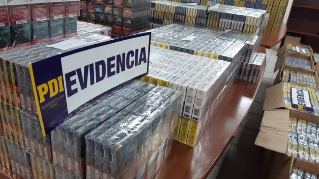 Delincuentes santiaguinos asaltaron camión en Ñuble y después lo quemaron para borrar evidencias