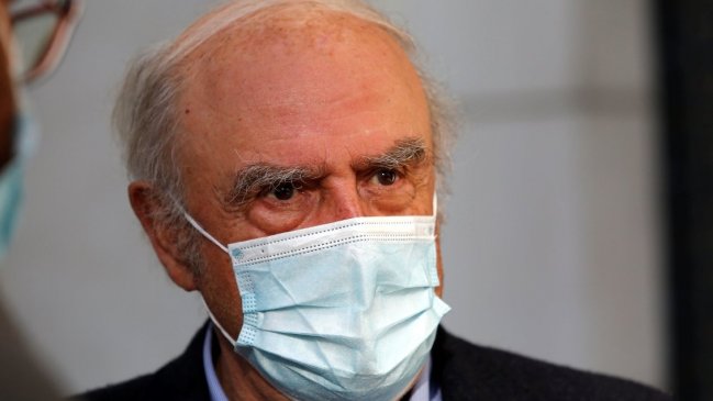 Agustín Squella: Si se cambian los dos tercios, 