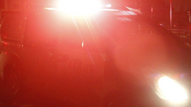 Una micro fue atacada con bomba molotov y otra a piedrazos en Maipú