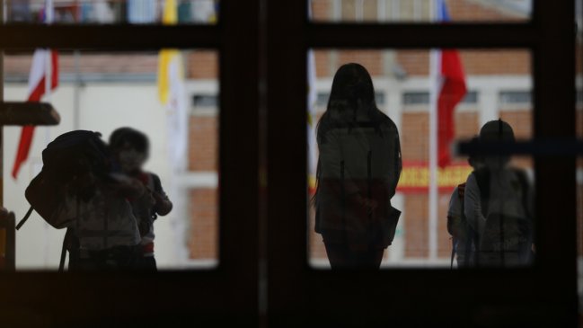 Confirman caso de Covid asociado a Delta en colegio de Concepción: Clases presenciales suspendidas
