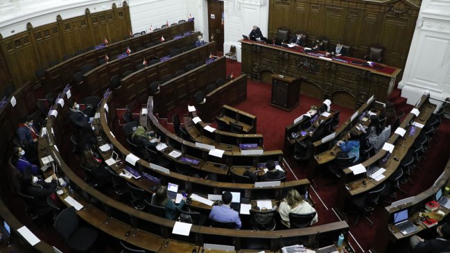 Reglamentos: Constituyentes deberán votar más de 1.000 indicaciones la próxima semana