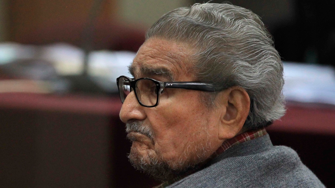 Fiscalía de Perú anunció procedimiento legal para cremar al fundador de Sendero Luminoso