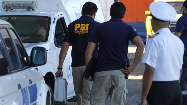 Dos tripulantes de un buque llegaron muertos al muelle Prat de Valparaíso