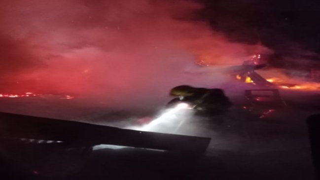 Tres cabañas y una bodega resultaron destruidas por atentado en cercanías de Cañete