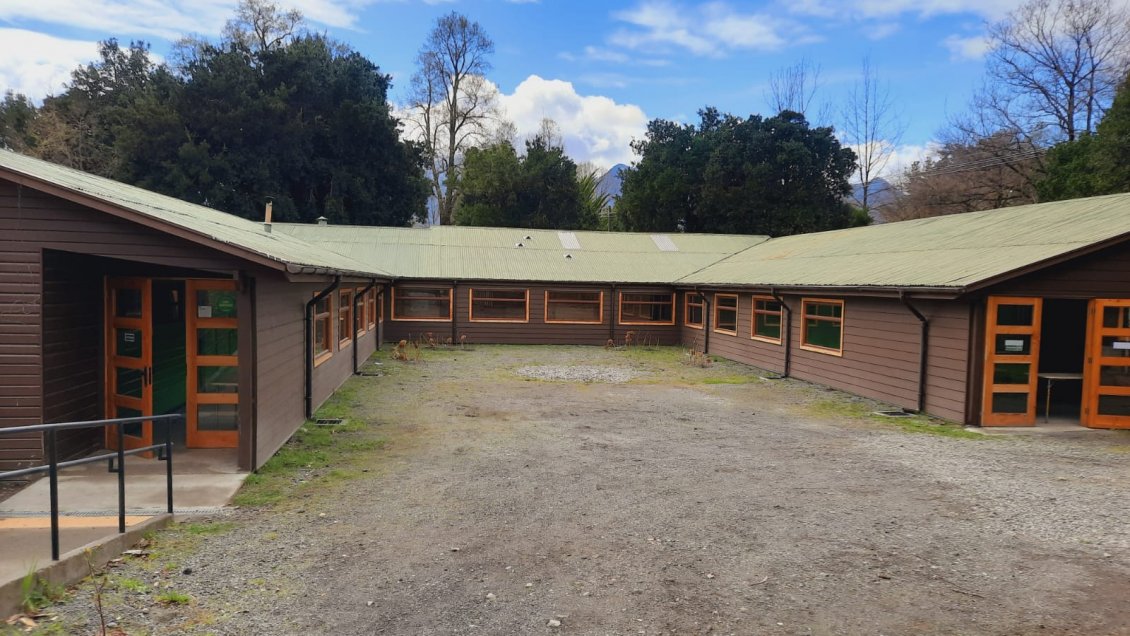Remodelan escuela para niños en situación de discapacidad en Pucón