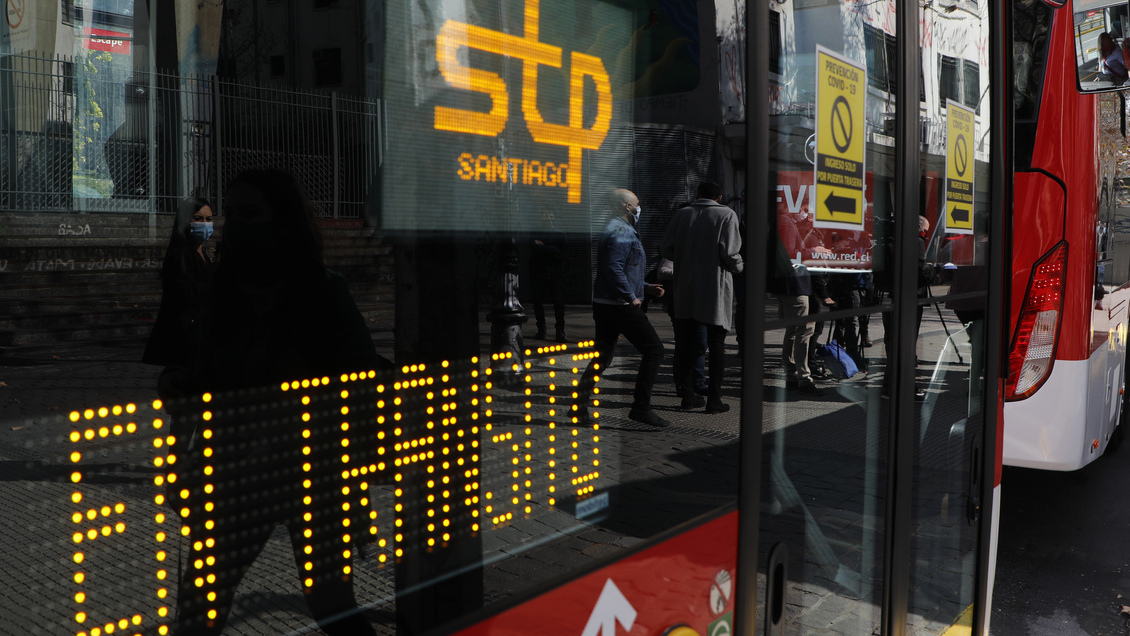 Conductores de Subus siguen movilizados: Baja frecuencia en San Bernardo y La Pintana