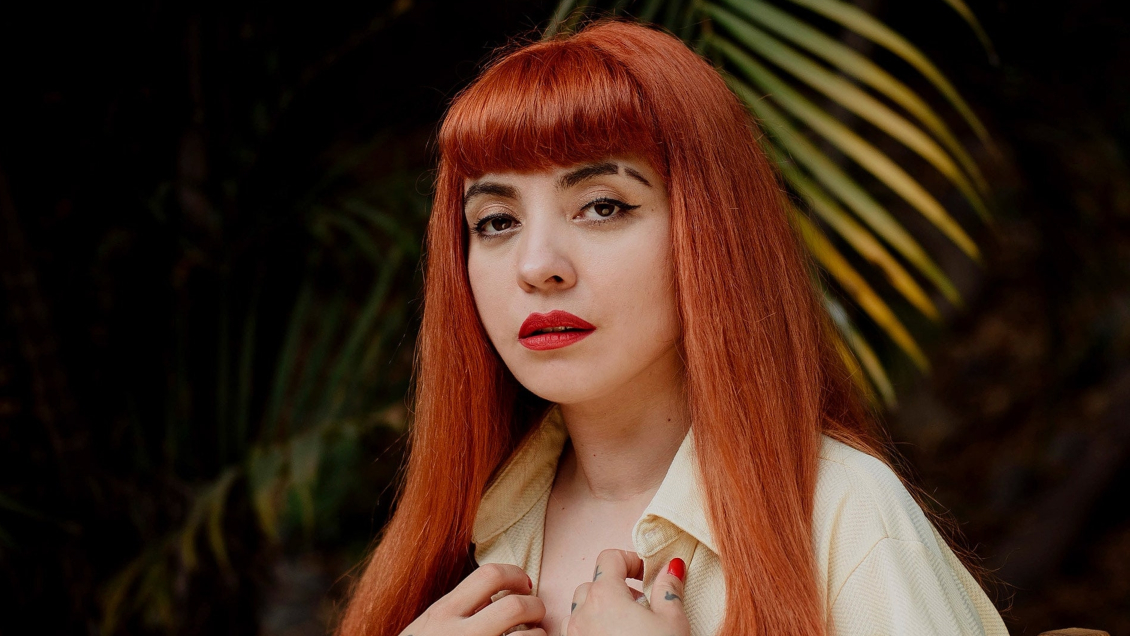 Mon Laferte actualiza su estado de embarazo compartiendo adorable foto