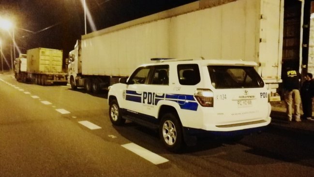 Con armas de fuego delincuentes robaron a transportista en Ruta 5 Norte