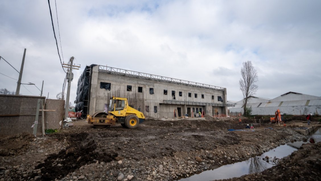 Autoridades y vecinos de Chillán analizan alternativas para reactivar proyecto de Cesfam Ultraestación