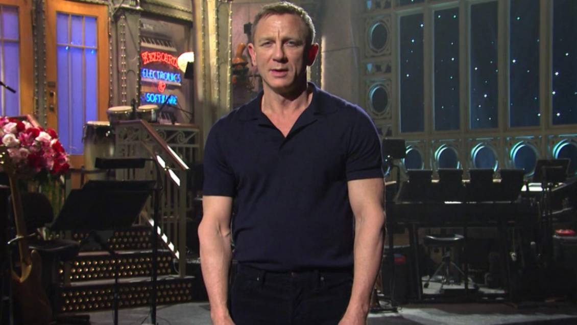 Daniel Craig reaccionó a su meme de The Weeknd