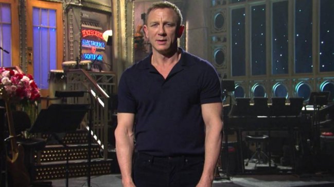 Daniel Craig reaccionó a su meme de The Weeknd