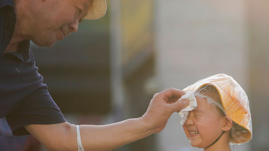China registra temperatura más elevada para septiembre desde 1961 y récord de lluvias en el norte
