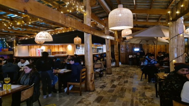 Positivo balance del rubro bohemio penquista en primera noche sin toque de queda